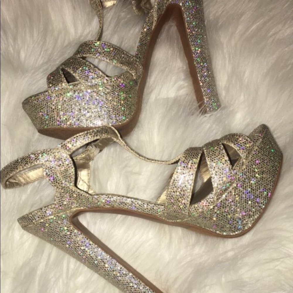Nordstrom Platinum bp • sparkle heel